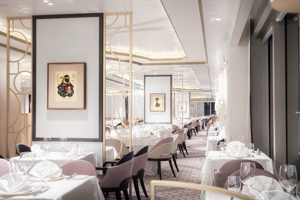 ©cunard Queen Anne Princess Grill 1.jpg